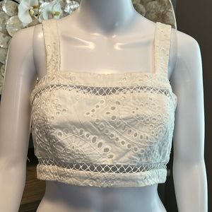 WAYF Eyelet Crop‎ Top S